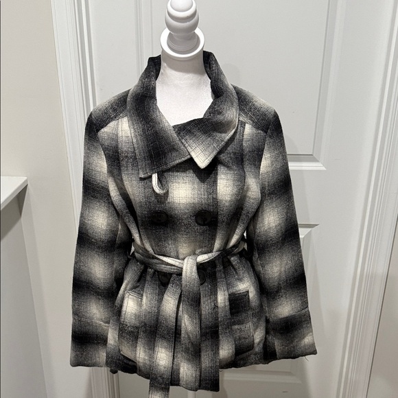 Last Kiss Women's Plaid Pea Coat - Black and Gray - Picture 2 of 11